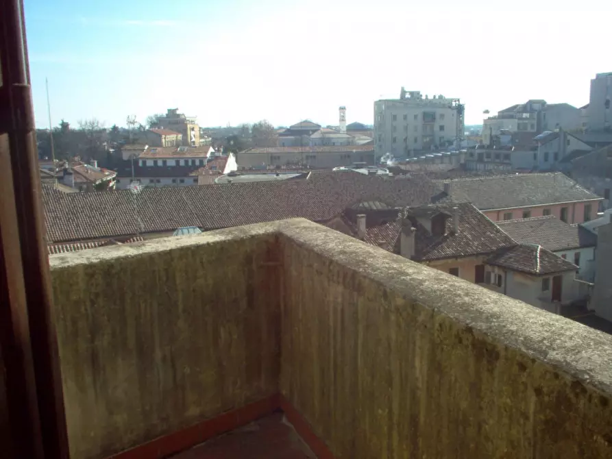 Immagine 5 di Attico in vendita  in Zona centro storico piazza Garibaldi a Padova