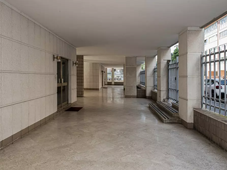 Immagine 3 di Appartamento in vendita  in Via Filippo Acciarini 19 a Torino