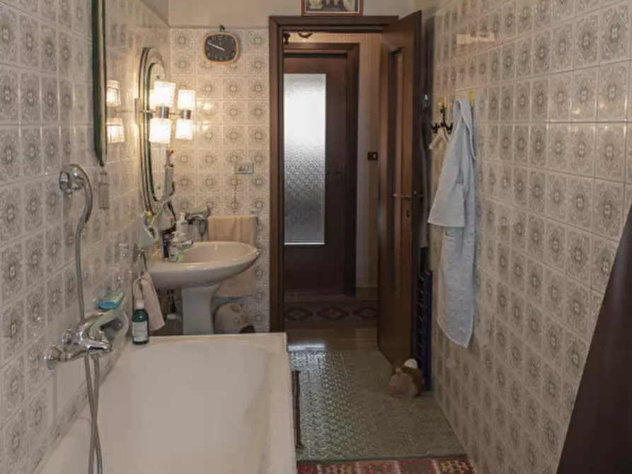 Immagine 25 di Appartamento in vendita  in Via Filippo Acciarini 19 a Torino