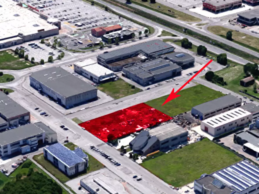 Immagine 2 di Terreno in vendita  in via del commercio a Rovigo