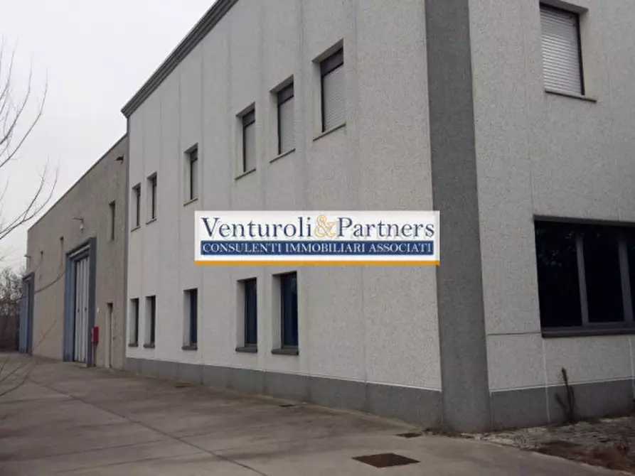 Immagine 7 di Capannone industriale in vendita  in via ugo foscolo a Ghedi