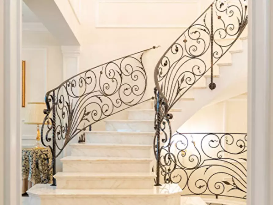 Immagine 1 di Attico in vendita  a Padova