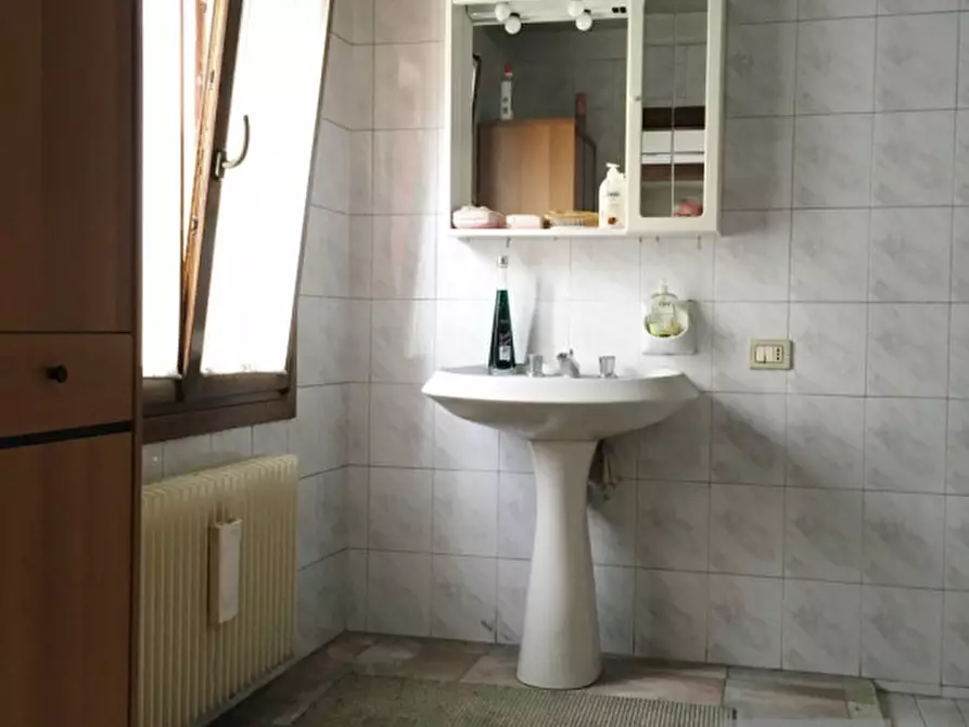 Immagine 3 di Casa indipendente in vendita  a Tombolo