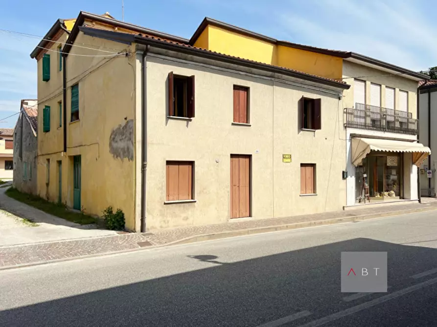 Immagine 10 di Casa indipendente in vendita  a Tombolo