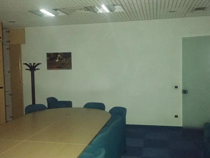 Immagine 1 di Ufficio in vendita  in STRADA 3 a Assago