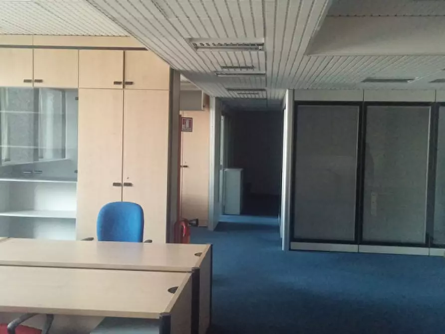 Immagine 12 di Ufficio in vendita  in STRADA 3 a Assago