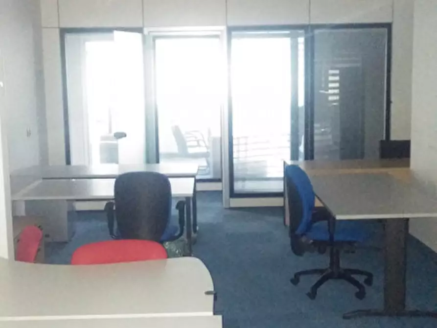 Immagine 14 di Ufficio in vendita  in STRADA 3 a Assago