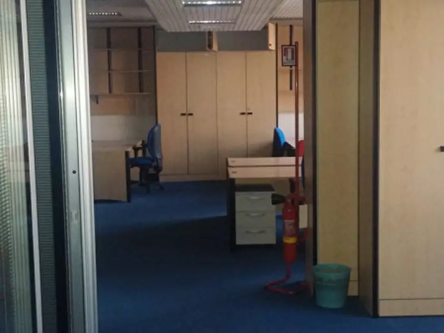 Immagine 18 di Ufficio in vendita  in STRADA 3 a Assago