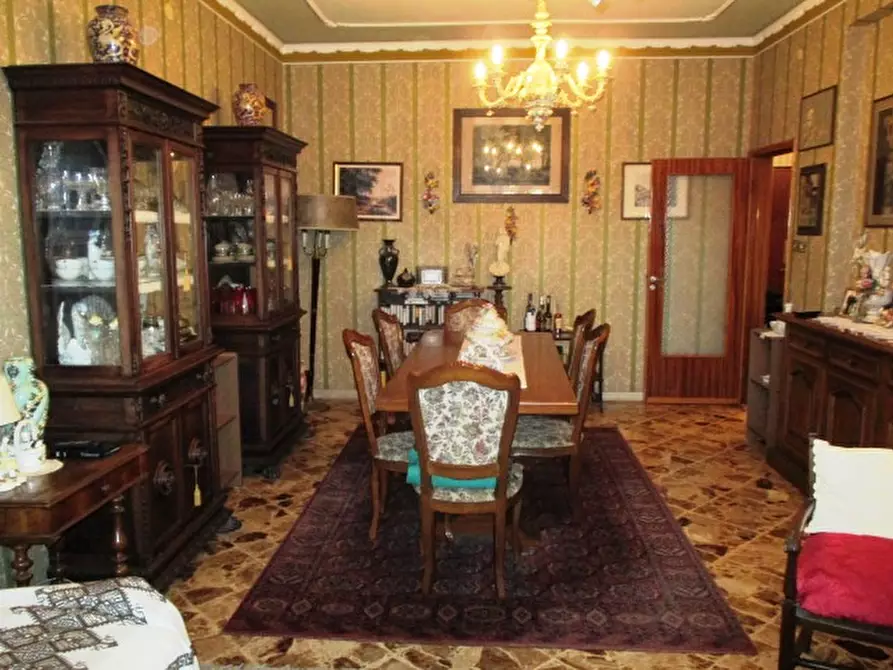 Immagine 2 di Appartamento in vendita  a Senigallia