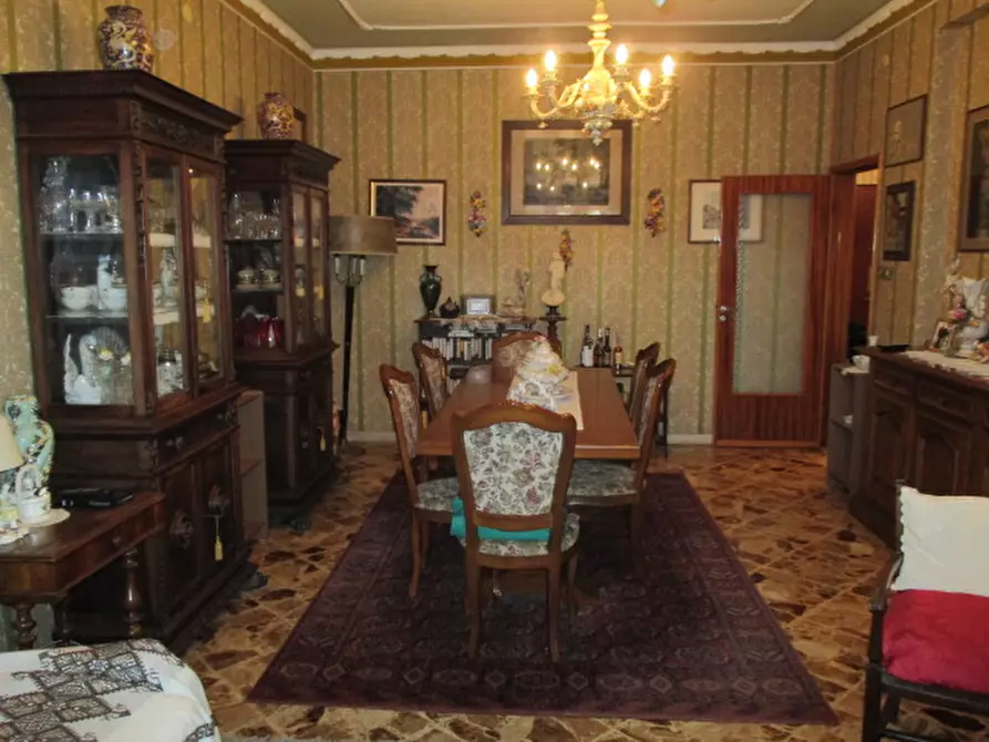 Immagine 4 di Appartamento in vendita  a Senigallia