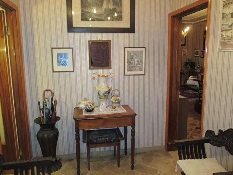 Immagine 6 di Appartamento in vendita  a Senigallia