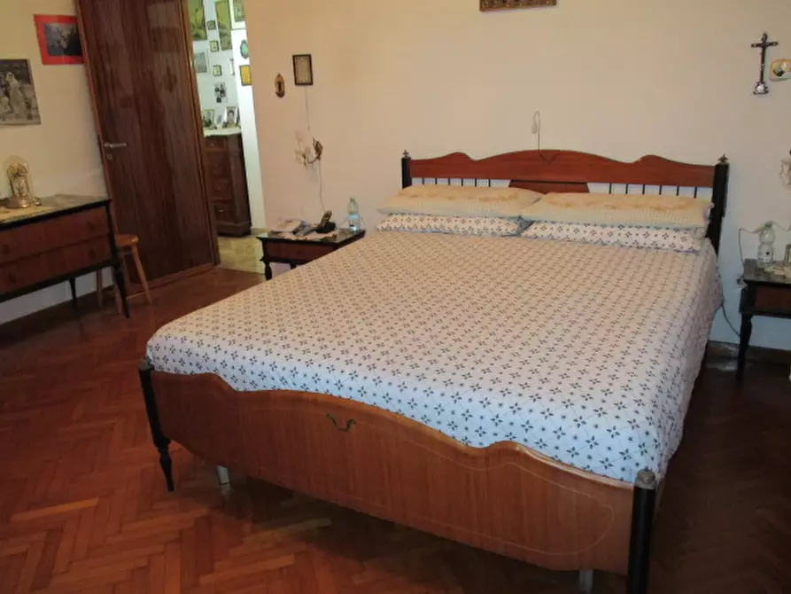 Immagine 21 di Appartamento in vendita  a Senigallia