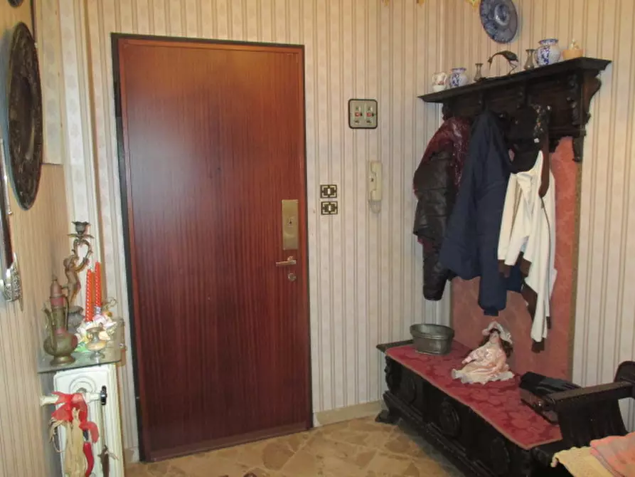 Immagine 25 di Appartamento in vendita  a Senigallia