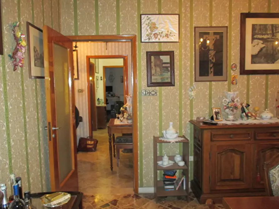 Immagine 27 di Appartamento in vendita  a Senigallia