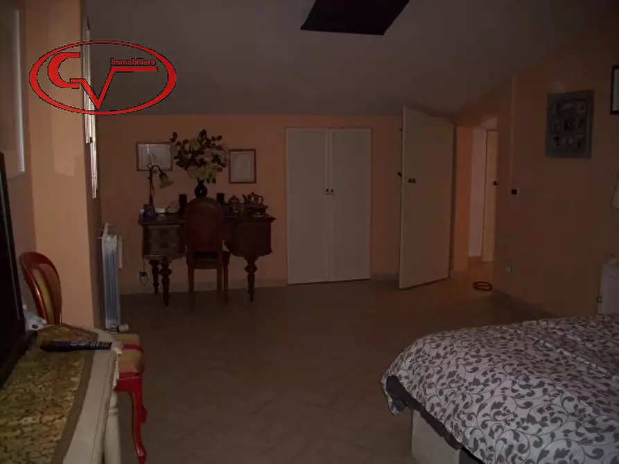 Immagine 23 di Appartamento in vendita  in Poggio Bracciolini, 46 a Montevarchi