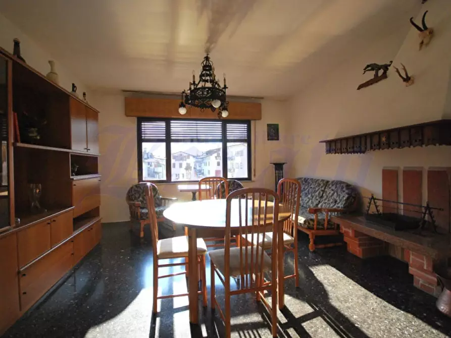 Immagine 1 di Appartamento in vendita  in Via Saletta a Auronzo Di Cadore