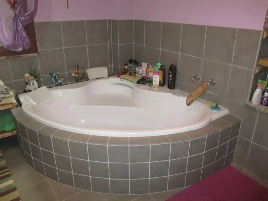 Immagine 15 di Rustico / casale in vendita  a Senigallia