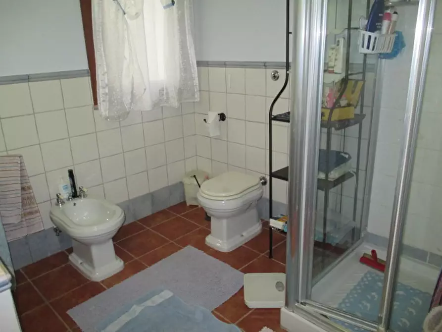 Immagine 17 di Rustico / casale in vendita  a Senigallia