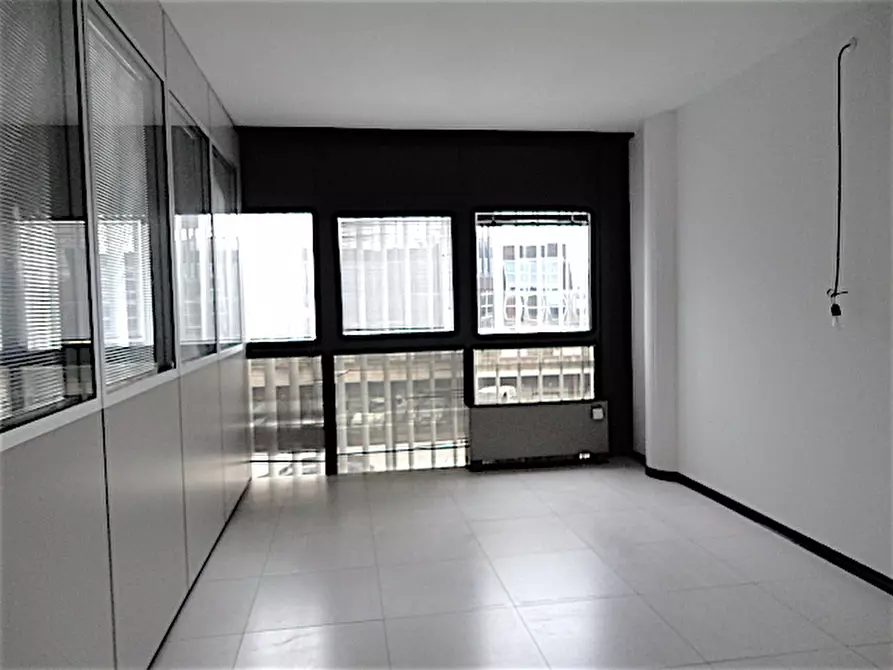 Immagine 5 di Ufficio in vendita  in Via Savelli a Padova