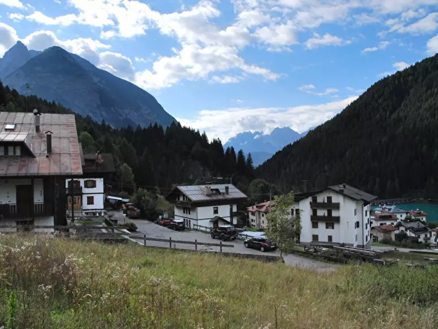 Immagine 2 di Terreno in vendita  in Via Don Florio a Auronzo Di Cadore