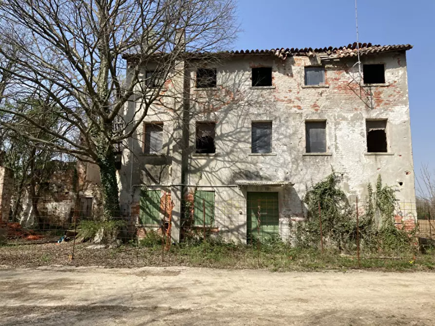 Immagine 20 di Terreno in vendita  a Castello Di Godego