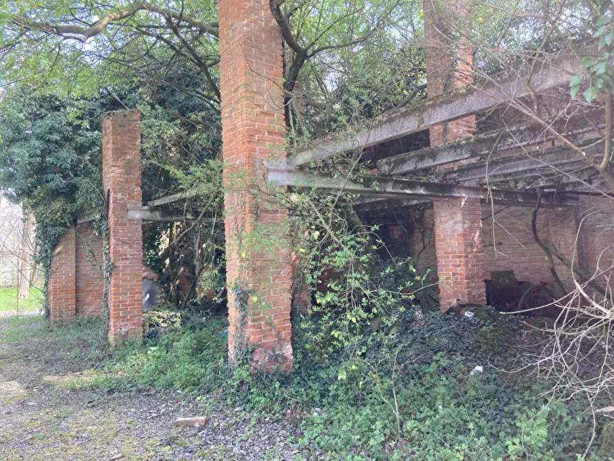 Immagine 27 di Terreno in vendita  a Castello Di Godego