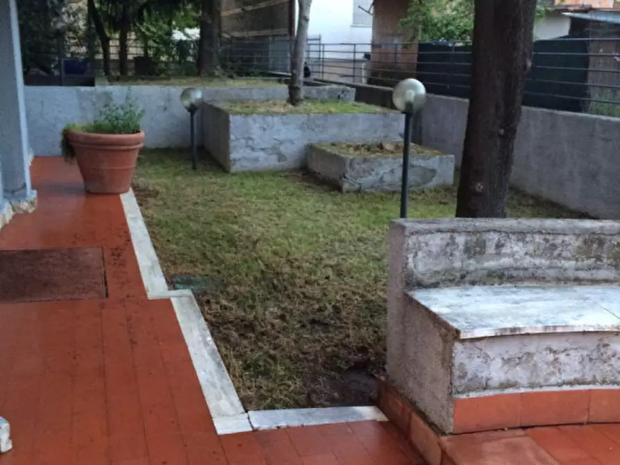 Immagine 10 di Appartamento in affitto  a Isola Del Liri