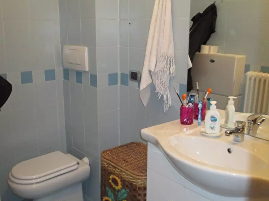 Immagine 9 di Appartamento in vendita  a Trecastelli