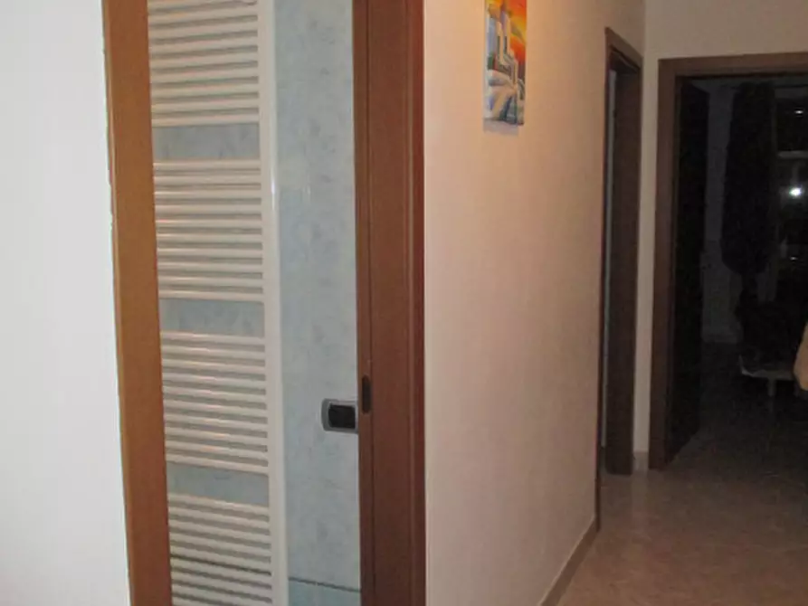 Immagine 13 di Appartamento in vendita  a Trecastelli