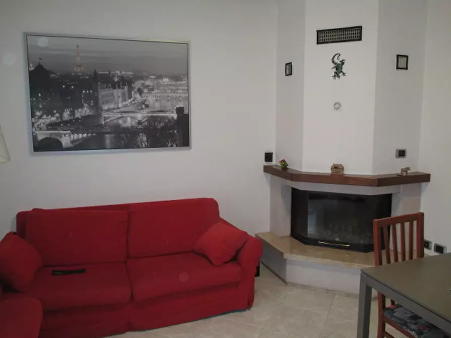 Immagine 18 di Appartamento in vendita  a Trecastelli