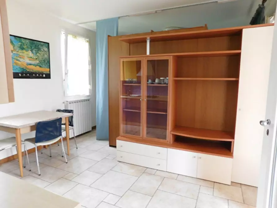 Immagine 5 di Monolocale in affitto  a Mestrino