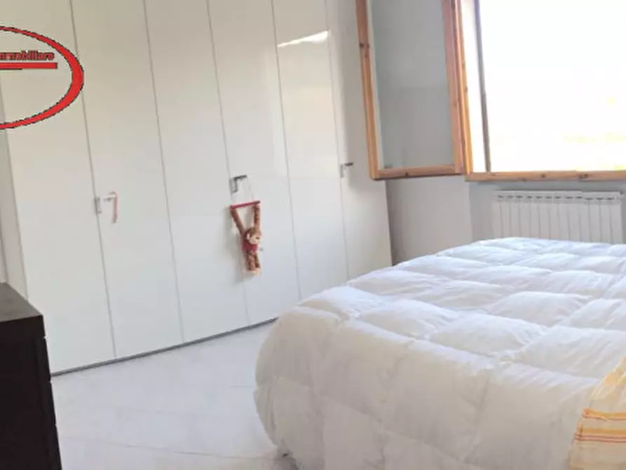 Immagine 8 di Appartamento in vendita  in badia a ruoti a Bucine