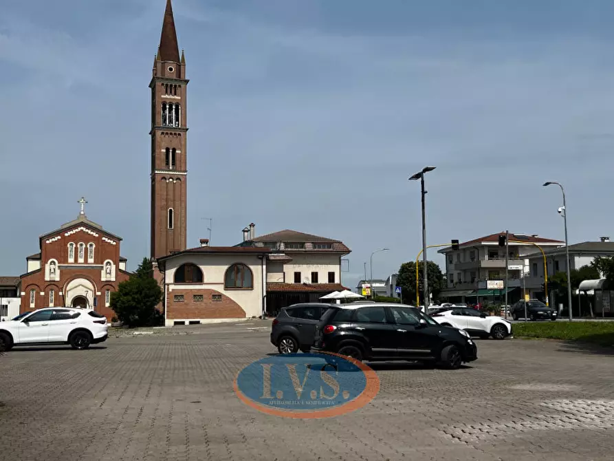 Immagine 6 di Negozio in affitto  in Villafranca Padovana via Firenze 18 a Villafranca Padovana