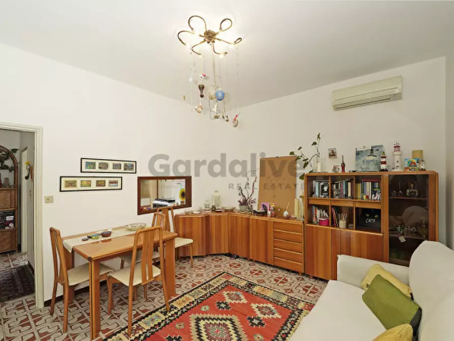 Immagine 1 di Appartamento in vendita  in Via S. Martino a Toscolano-Maderno