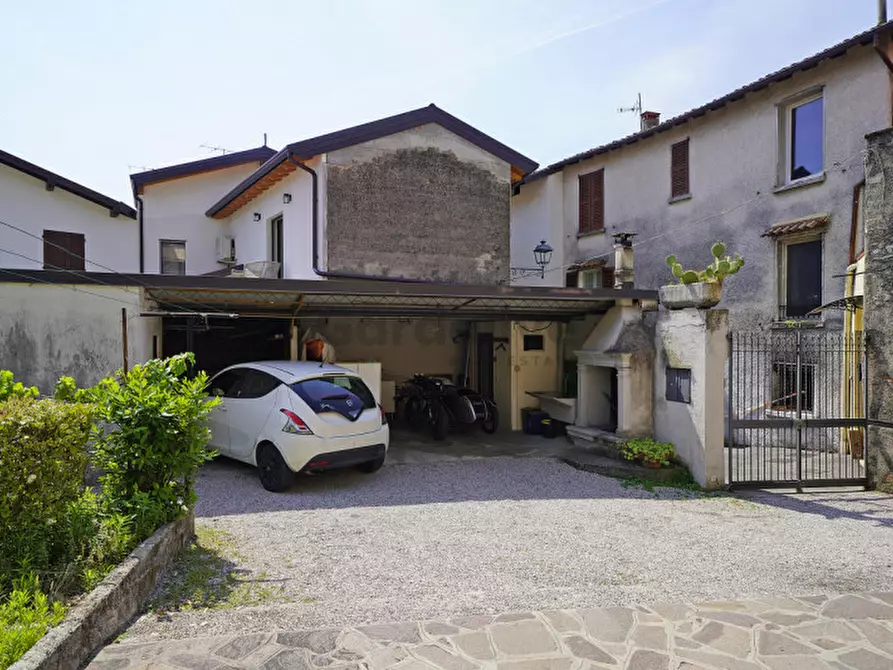 Immagine 20 di Appartamento in vendita  in Via S. Martino a Toscolano-Maderno