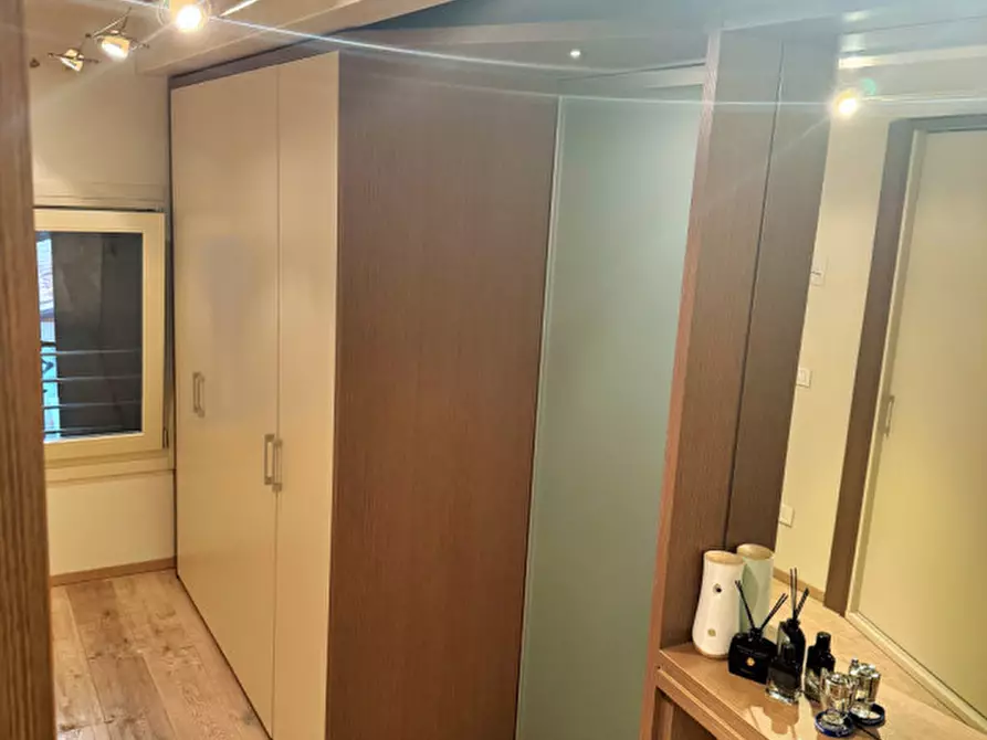 Immagine 6 di Appartamento in vendita  in via San Pio X 34/a a Castelfranco Veneto