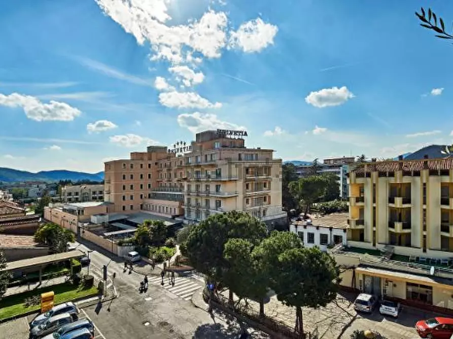 Immagine 5 di Attico in vendita  in piazza sacro cuore a Abano Terme
