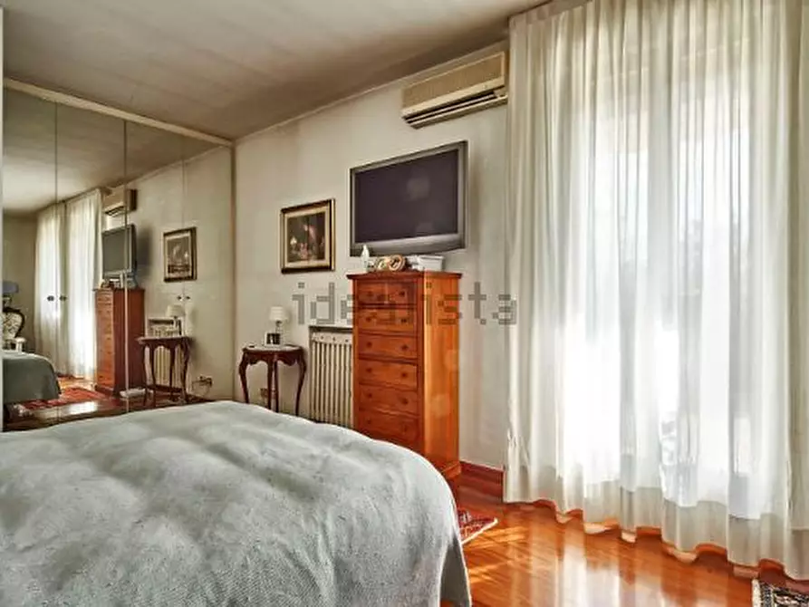 Immagine 21 di Attico in vendita  in piazza sacro cuore a Abano Terme