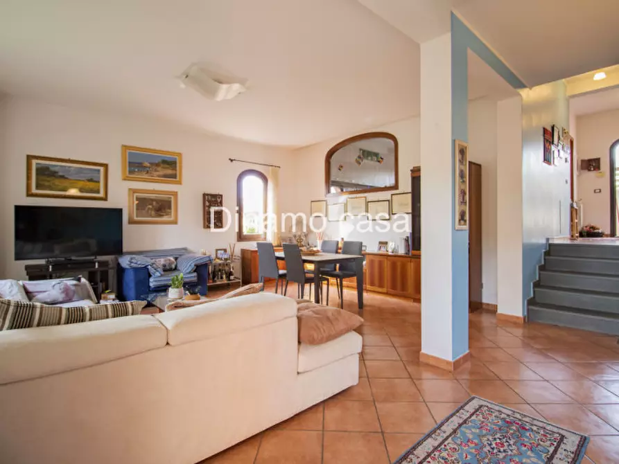 Immagine 22 di Villetta a schiera in vendita  a Prato