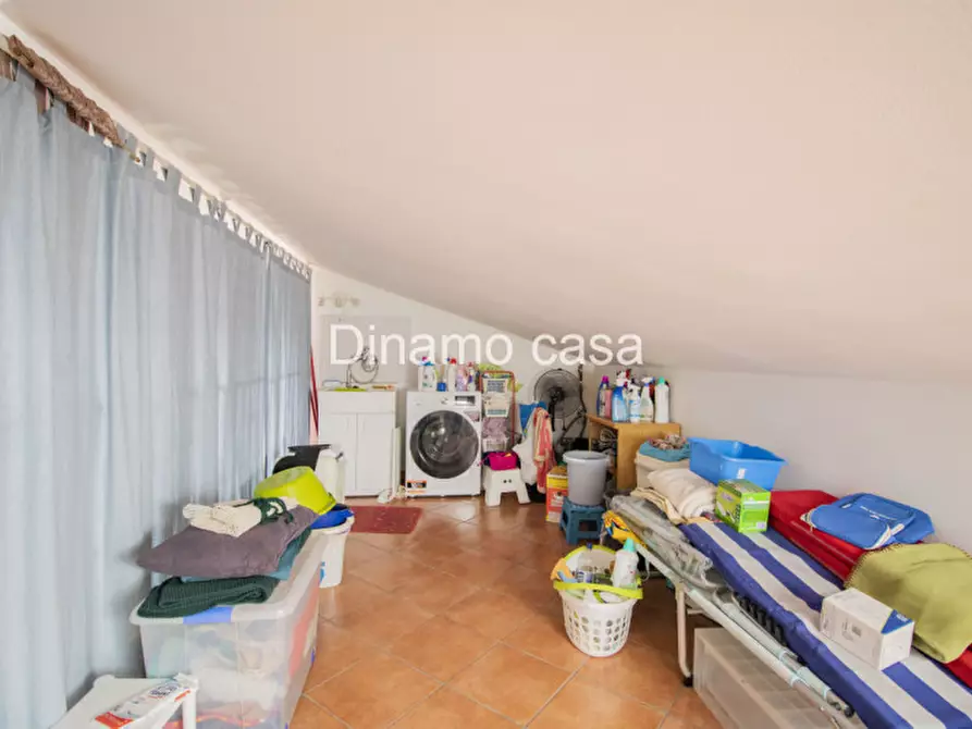 Immagine 29 di Villetta a schiera in vendita  a Prato