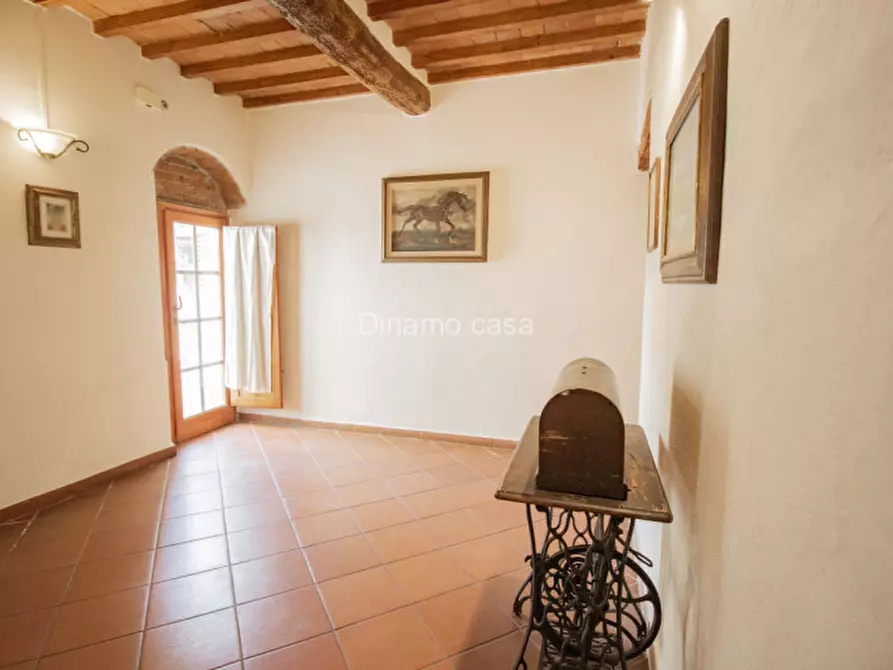 Immagine 2 di Villetta a schiera in vendita  a Poggio A Caiano