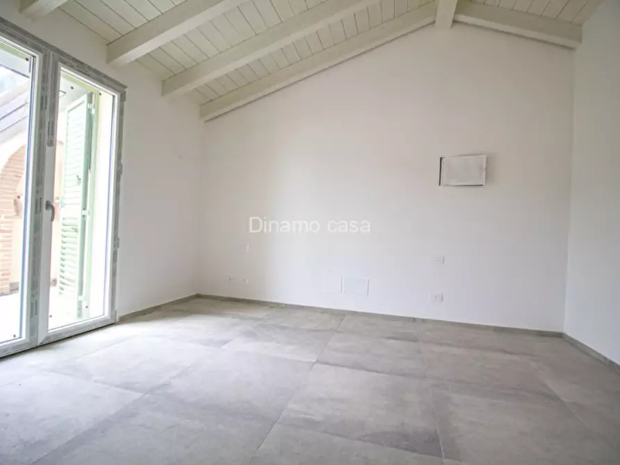 Immagine 3 di Appartamento in vendita  in via maria montessori a Prato