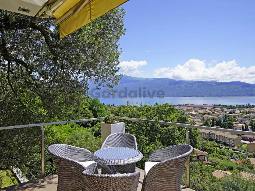 Immagine 4 di Villa in vendita  in Via Sant'Ambrogio 9 a Toscolano-Maderno