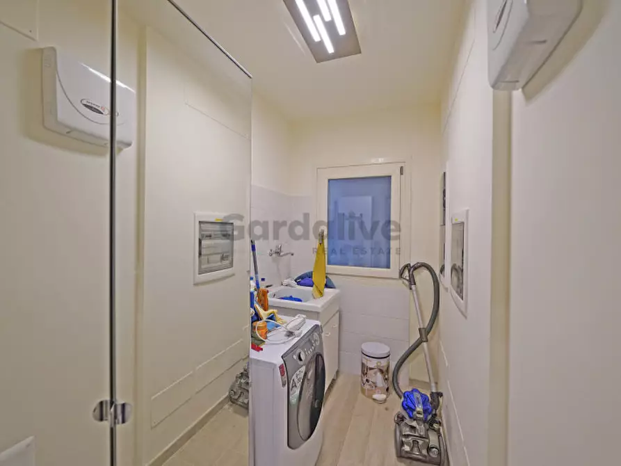 Immagine 32 di Villa in vendita  in Via Sant'Ambrogio 9 a Toscolano-Maderno