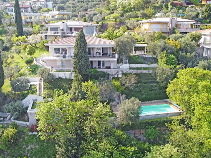 Immagine 40 di Villa in vendita  in Via Sant'Ambrogio 9 a Toscolano-Maderno