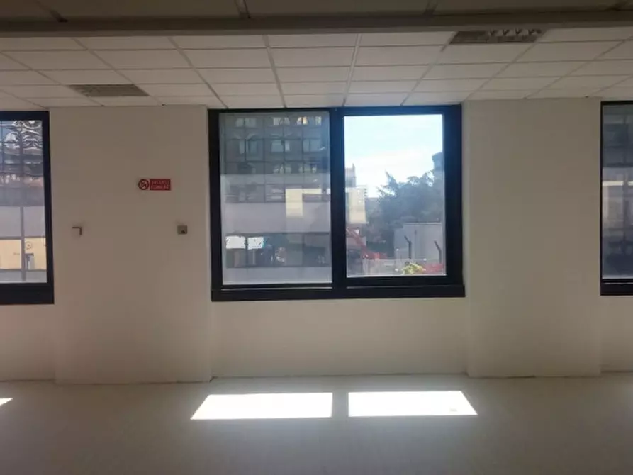 Immagine 6 di Ufficio in affitto  in CORSO LODI a Milano