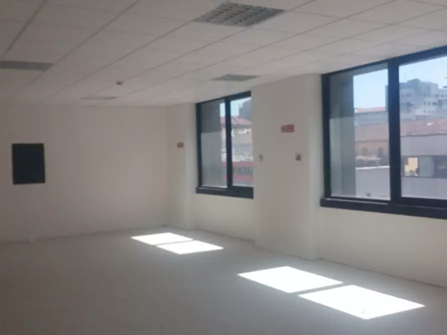 Immagine 7 di Ufficio in affitto  in CORSO LODI a Milano