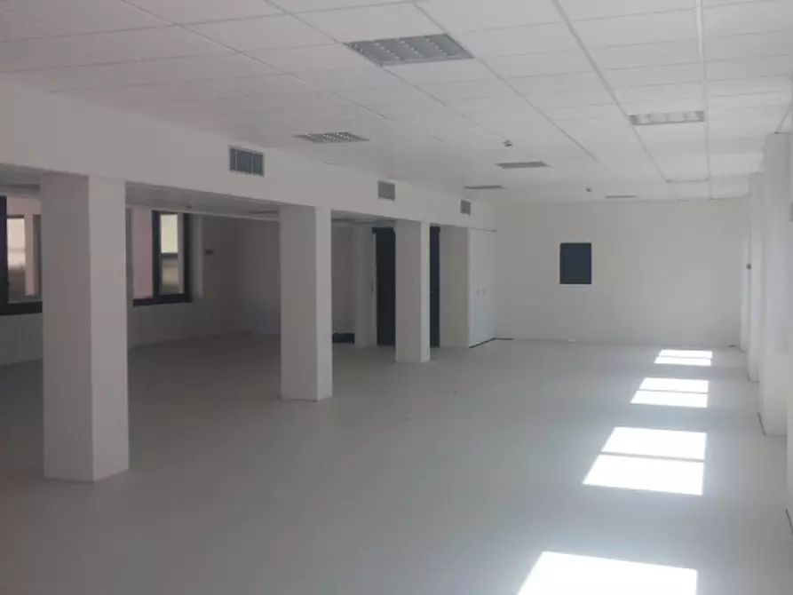 Immagine 10 di Ufficio in affitto  in CORSO LODI a Milano