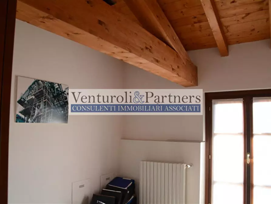 Immagine 8 di Ufficio in vendita  in largo giacomo terzi a Capriolo