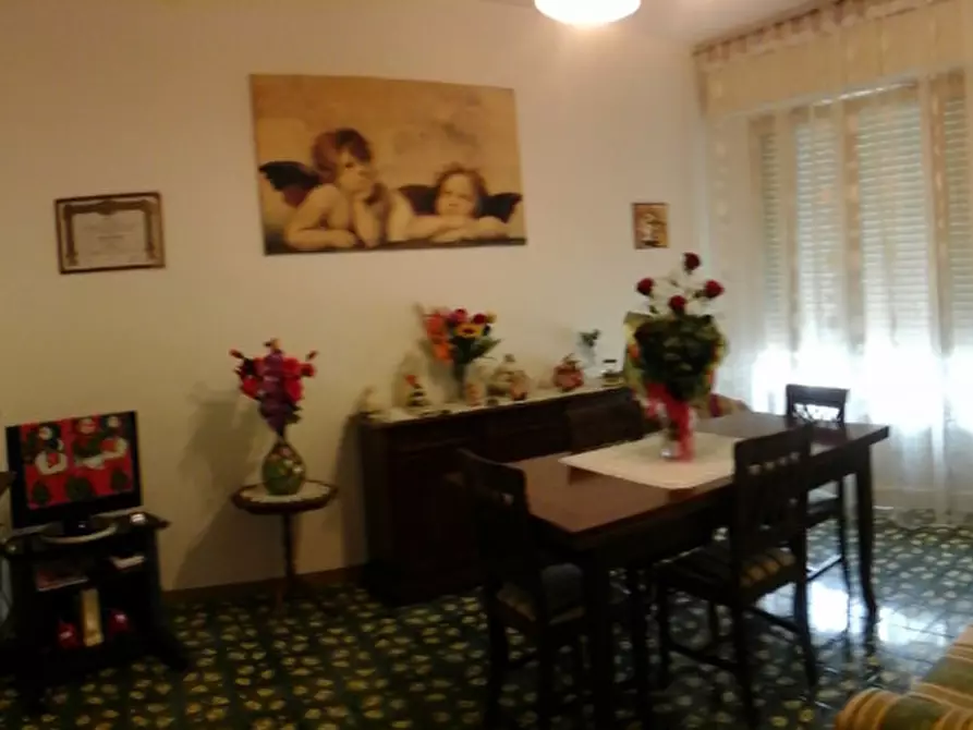 Immagine 6 di Appartamento in vendita  a Senigallia